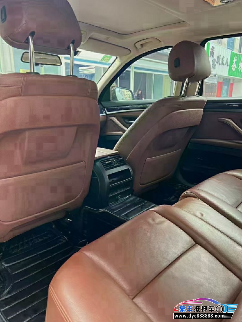 17年宝马5系轿车抵押车出售