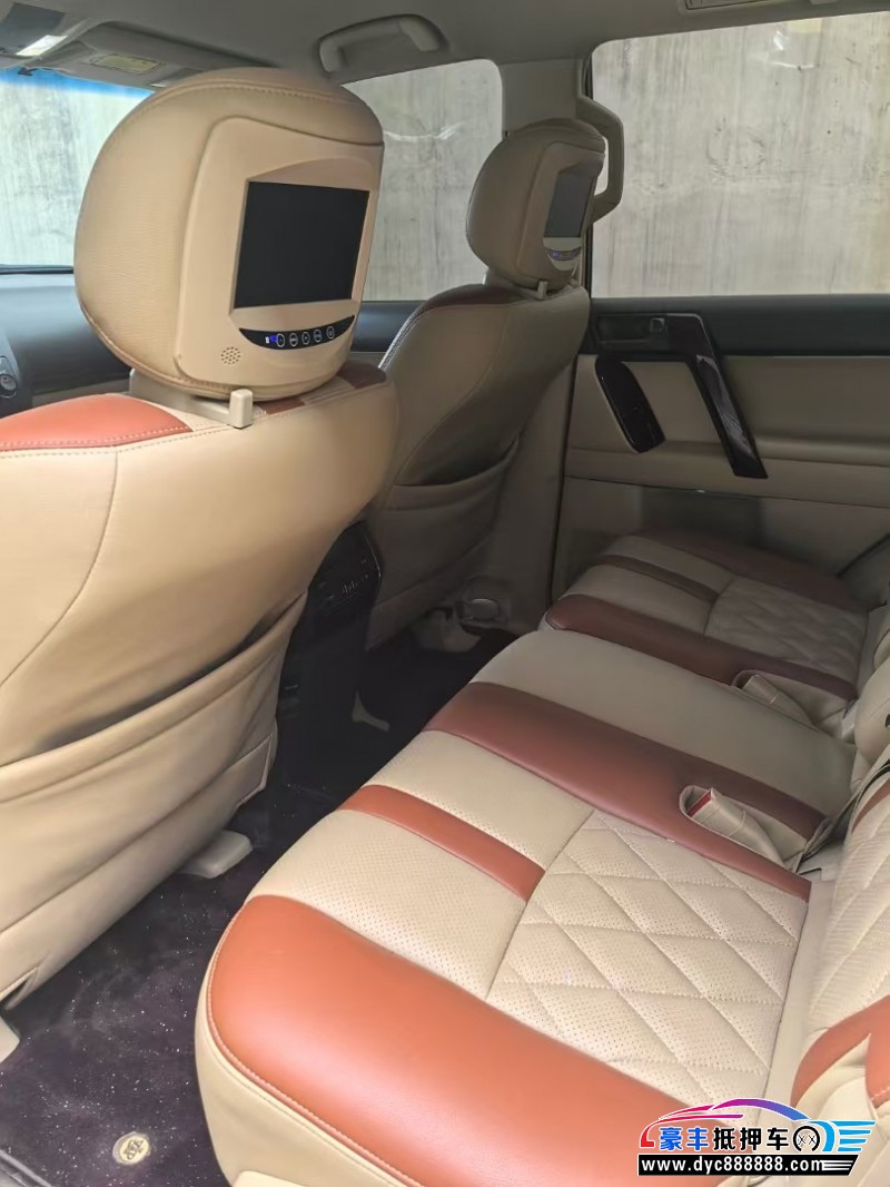 15年丰田普拉多（霸道）轿车抵押车出售