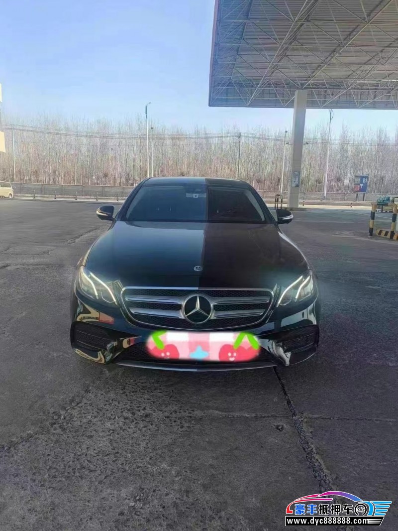 17年奔驰E轿车抵押车出售