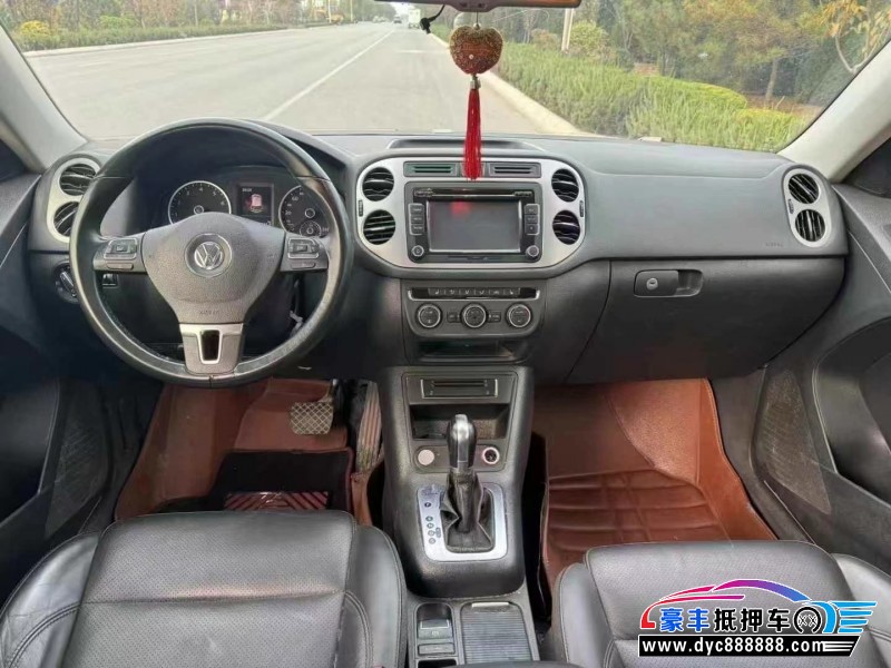 15年大众途观轿车抵押车出售