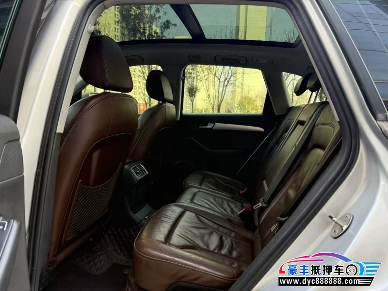 15年奥迪Q5轿车抵押车出售