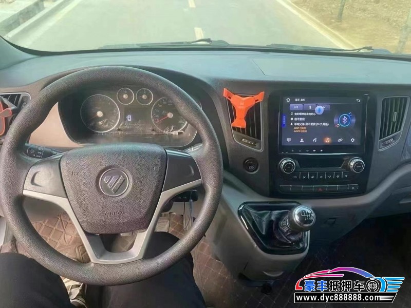 21年福田图雅诺轿车抵押车出售