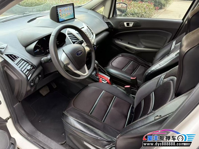 17年福特翼搏轿车抵押车出售