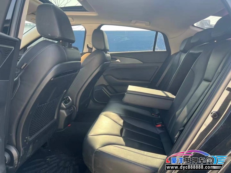 23年红旗H5轿车抵押车出售