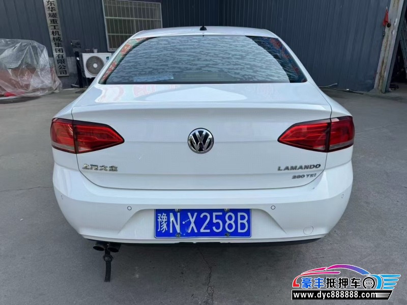 17年大众凌渡轿车抵押车出售