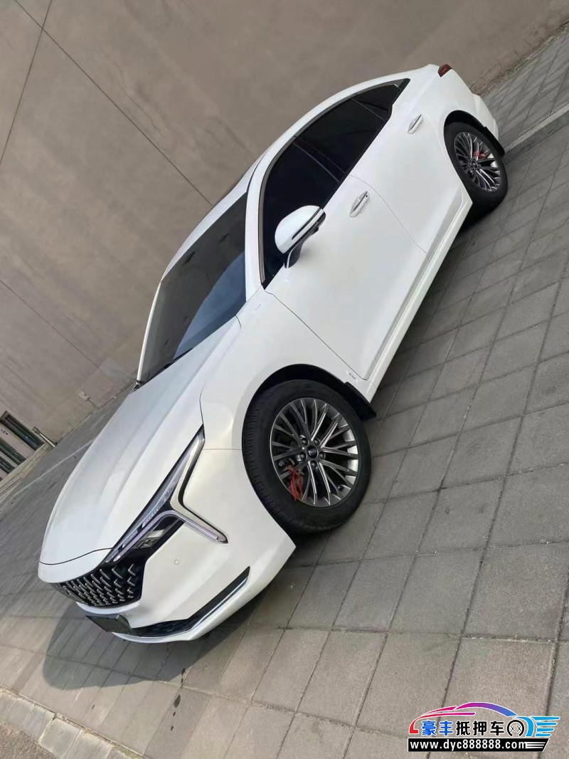 23年奔腾B70轿车抵押车出售