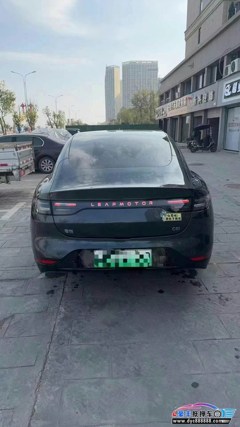 23年零跑c01轿车抵押车出售