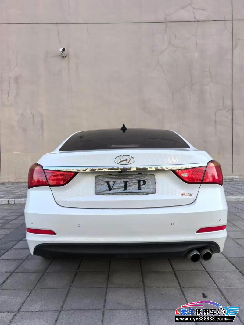 16年现代名图轿车抵押车出售