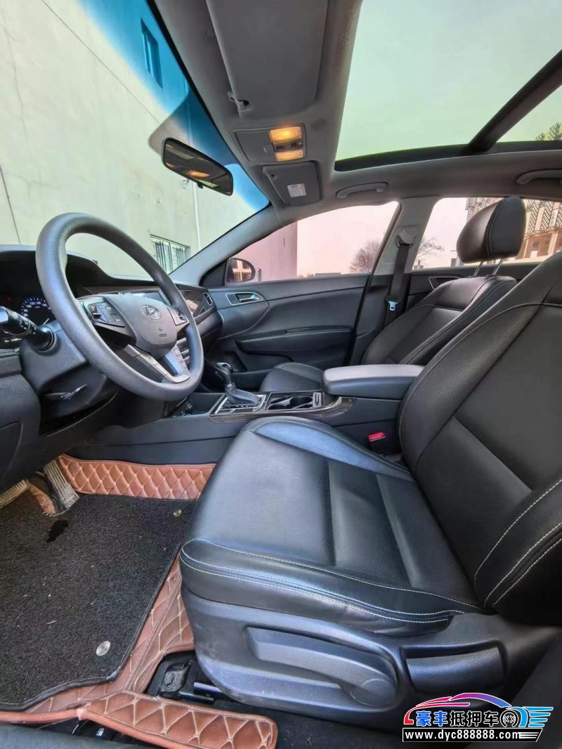 16年现代名图轿车抵押车出售