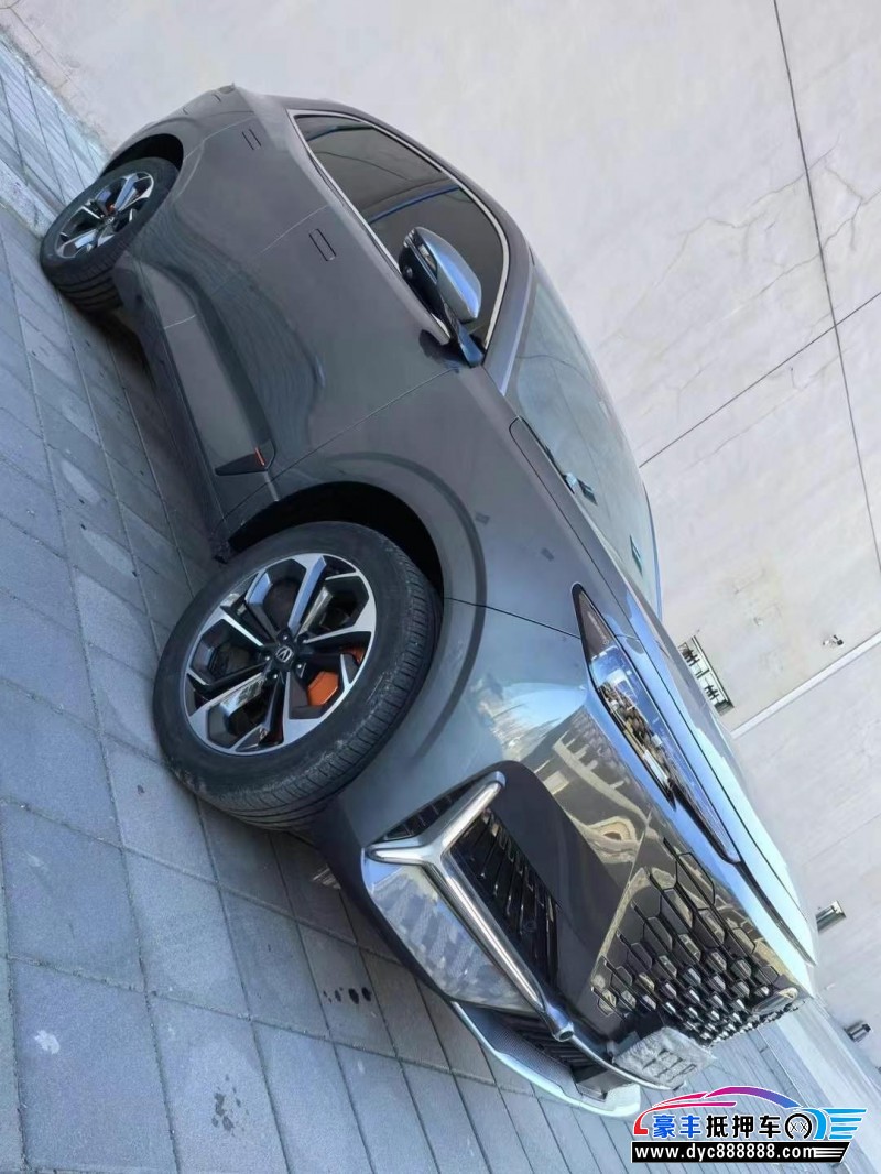 24年长安长安UNI轿车抵押车出售