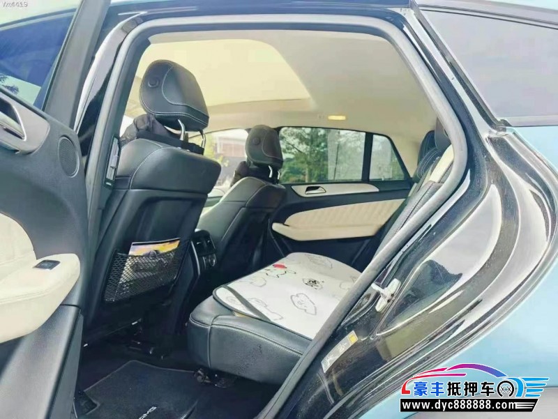 18年奔驰GLE轿车抵押车出售