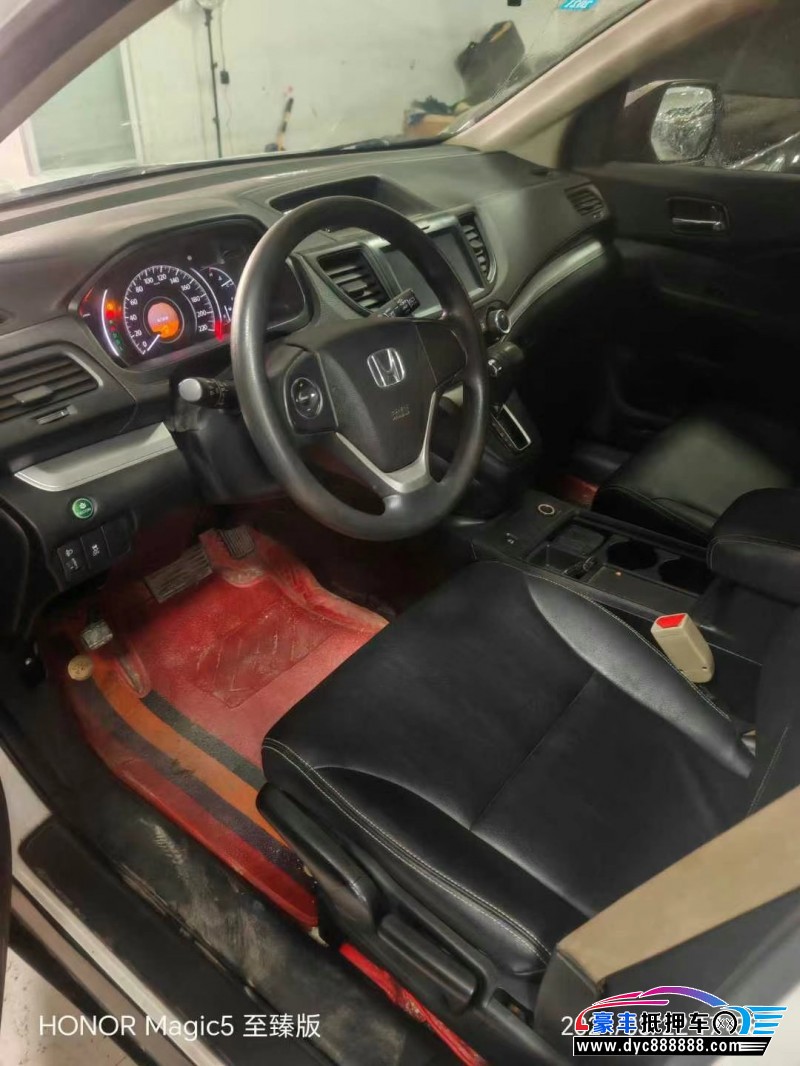 17年本田CR-V轿车抵押车出售