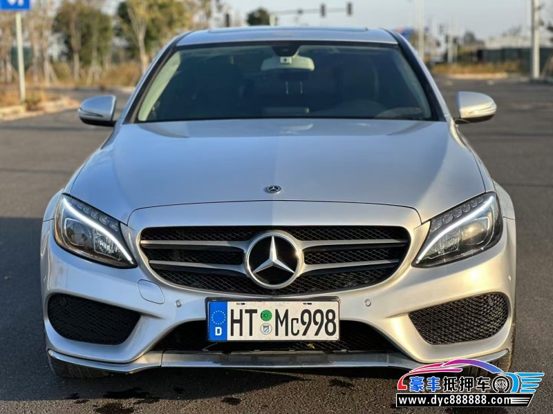 18年奔驰C轿车抵押车出售