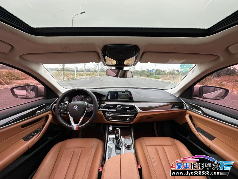 17年宝马5系轿车抵押车出售