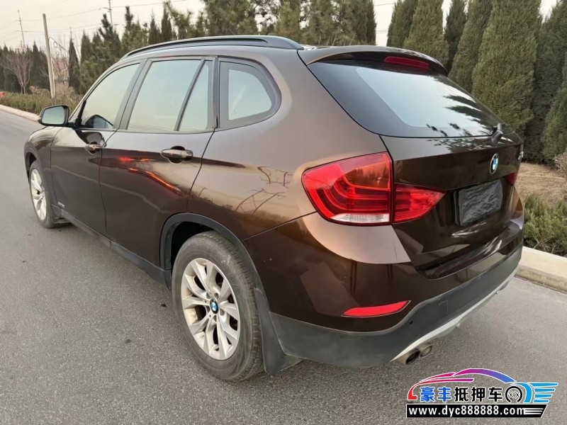 15年宝马X1轿车抵押车出售