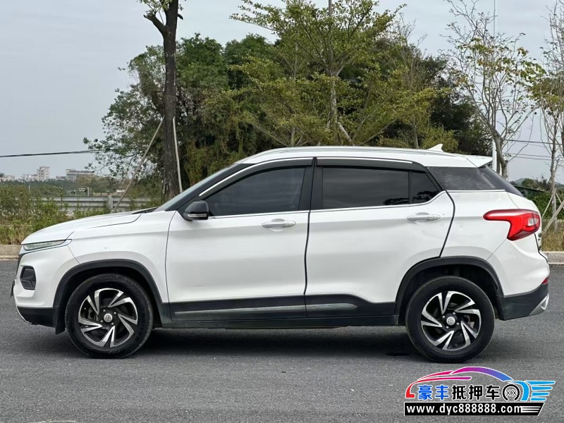 18年宝骏510轿车抵押车出售