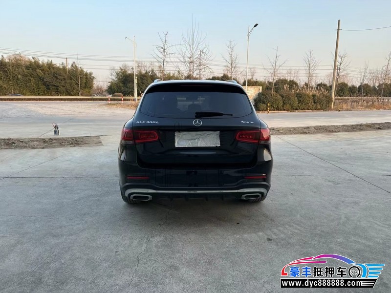 21年奔驰GLC轿车抵押车出售