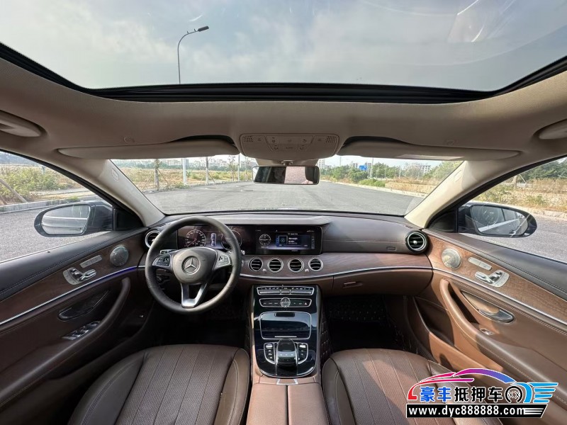 16年奔驰E轿车抵押车出售