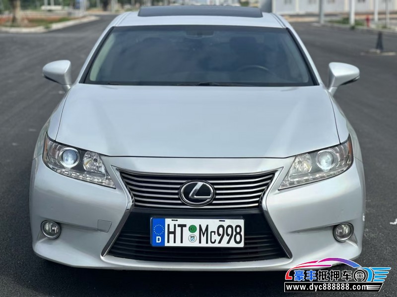 13年雷克萨斯ES轿车抵押车出售