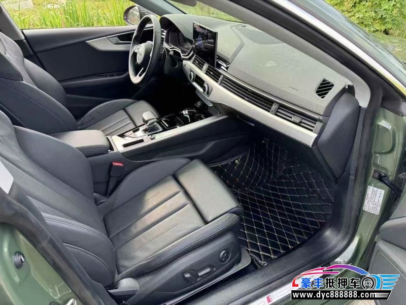 22年奥迪A5轿车抵押车出售