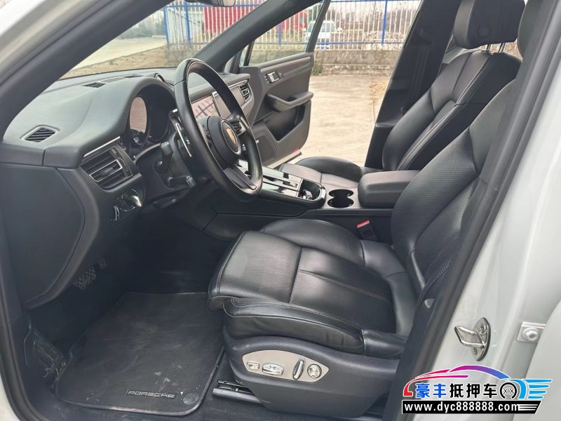 23年保时捷Macan迈凯轿车抵押车出售