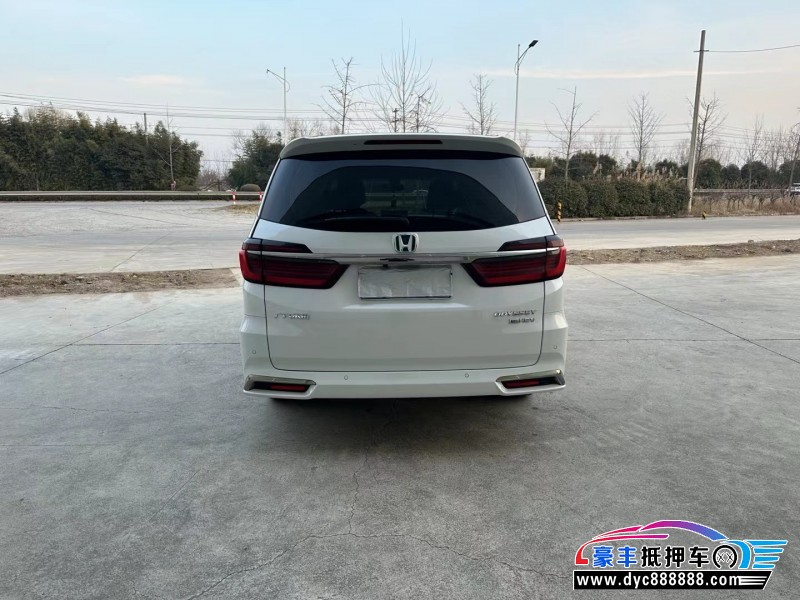 22年本田奥德赛轿车抵押车出售