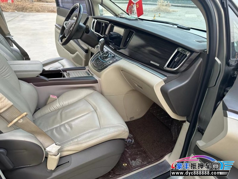 11年别克GL8MPV抵押车出售