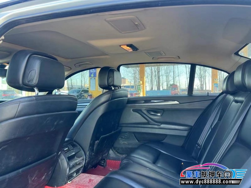 11年宝马5系轿车抵押车出售