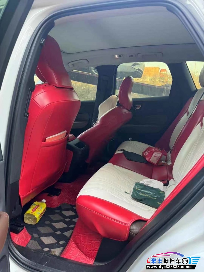 19年沃尔沃XC60SUV抵押车出售