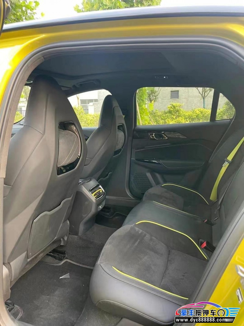 22年领克03轿车抵押车出售