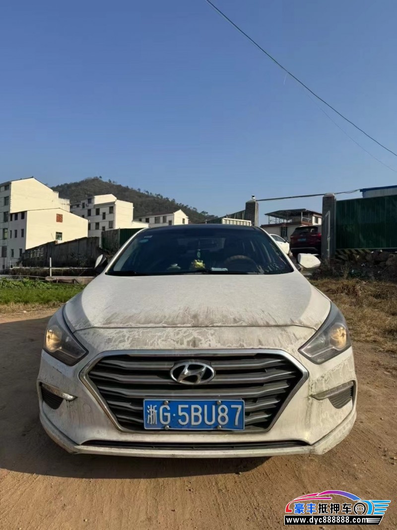 18年现代名图轿车抵押车出售