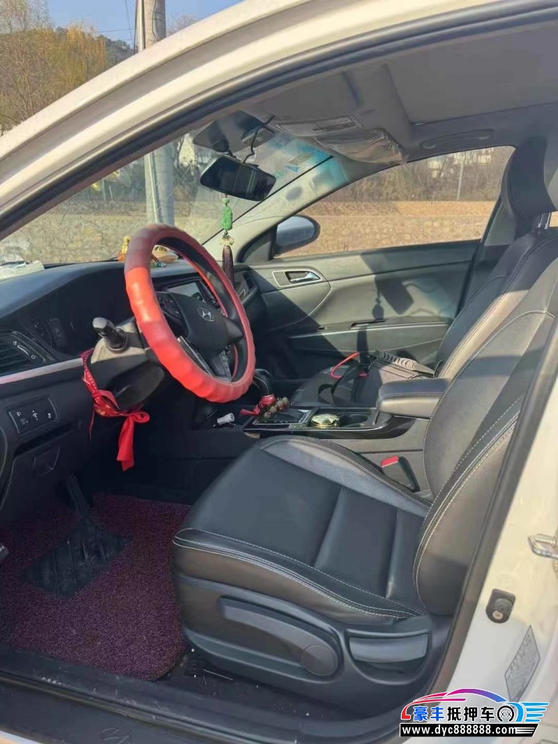 18年现代名图轿车抵押车出售