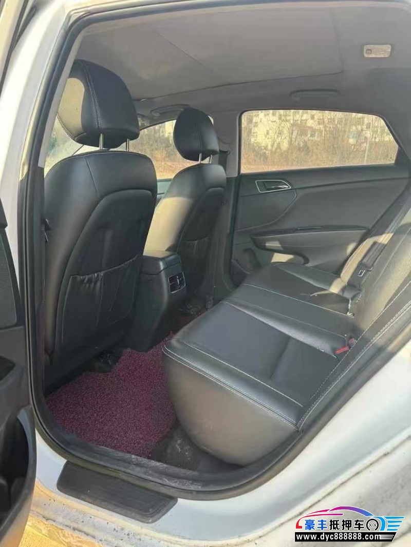 18年现代名图轿车抵押车出售