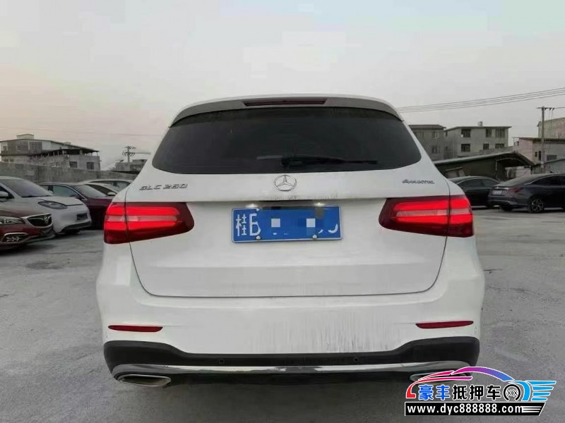 18年奔驰GLC轿车抵押车出售