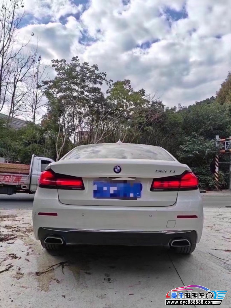 22年宝马5系轿车抵押车出售