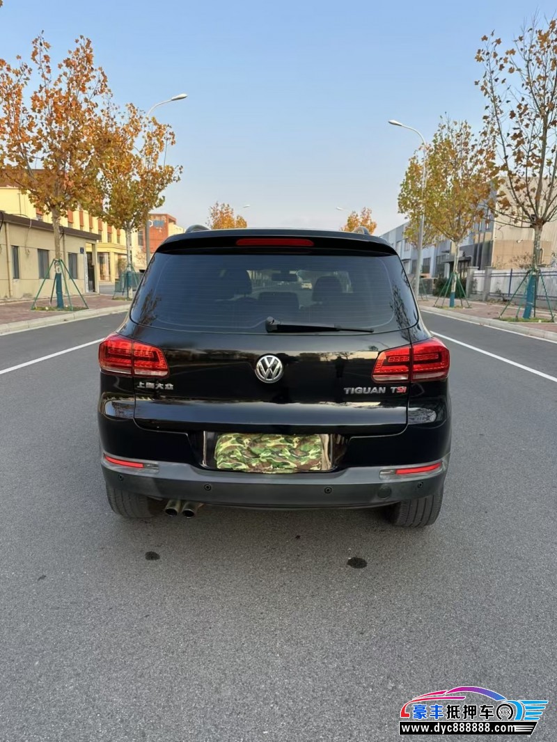 15年大众途观轿车抵押车出售