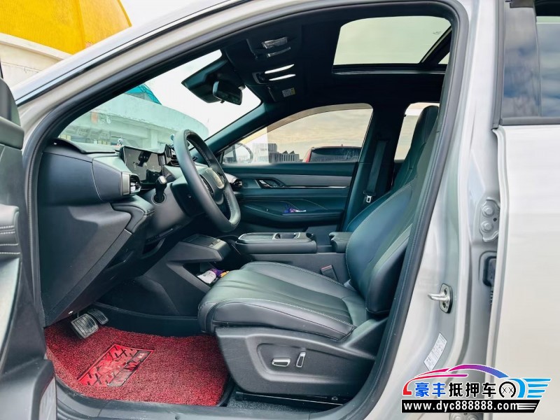 24年东风风神L7轿车抵押车出售