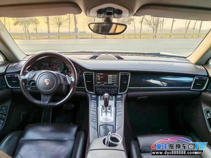 14年保时捷帕纳梅拉轿车抵押车出售