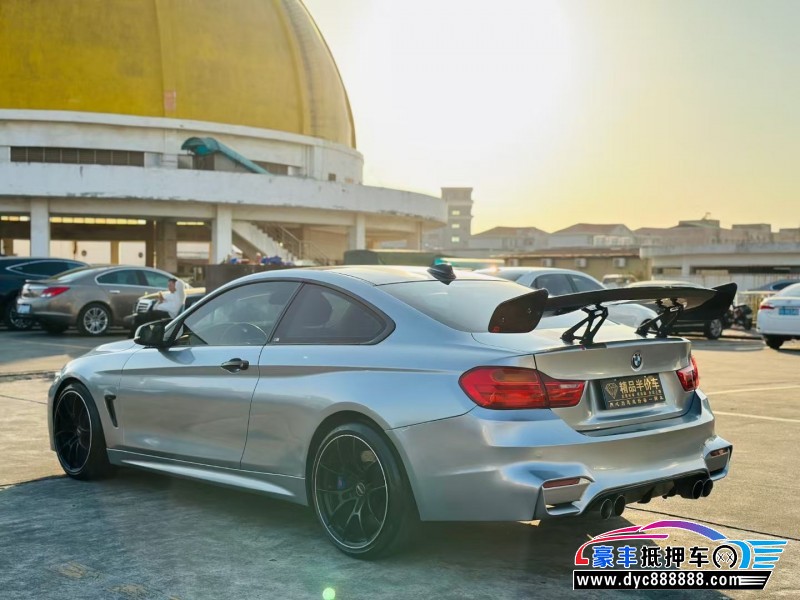 14年宝马M系轿车抵押车出售