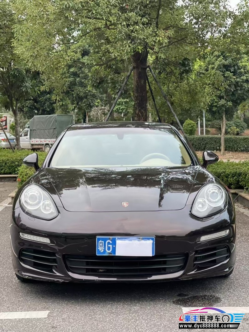 15年保时捷帕纳梅拉轿车抵押车出售