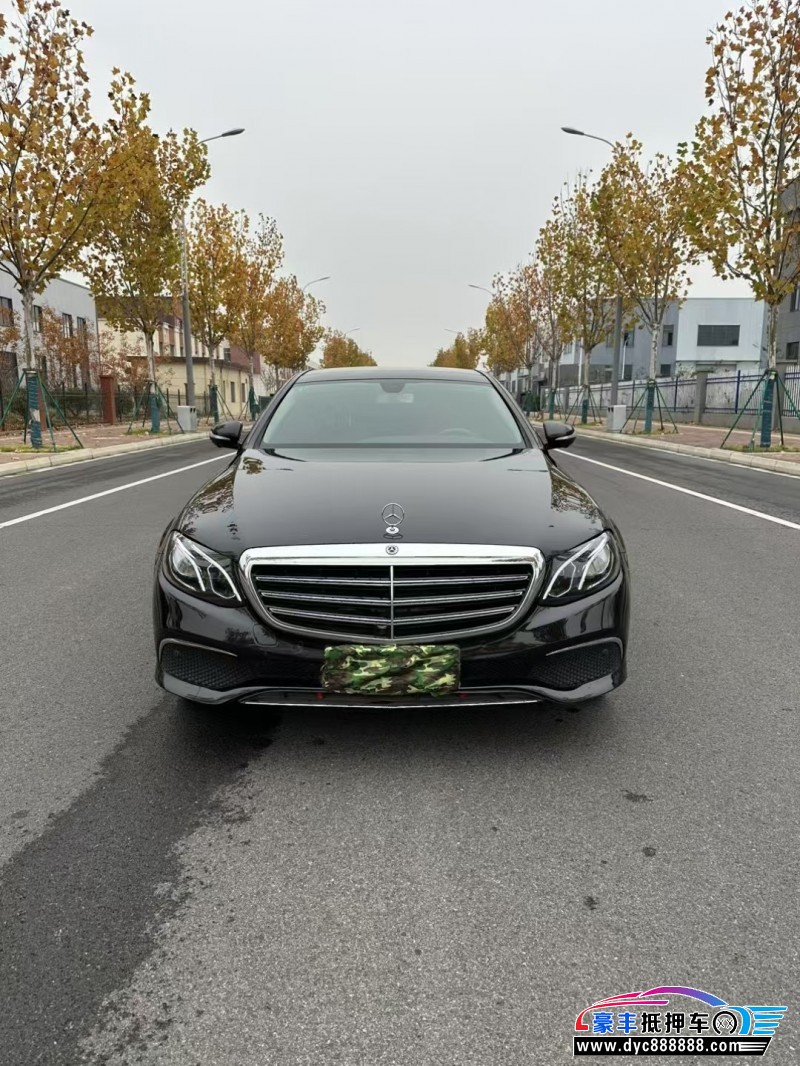 20年奔驰E轿车抵押车出售