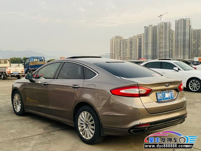 15年福特蒙迪欧轿车抵押车出售