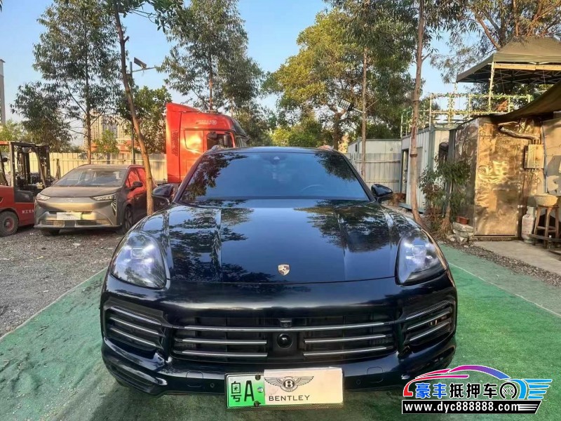 19年保时捷卡宴轿车抵押车出售