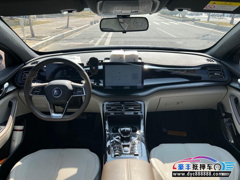 23年比亚迪秦轿车抵押车出售