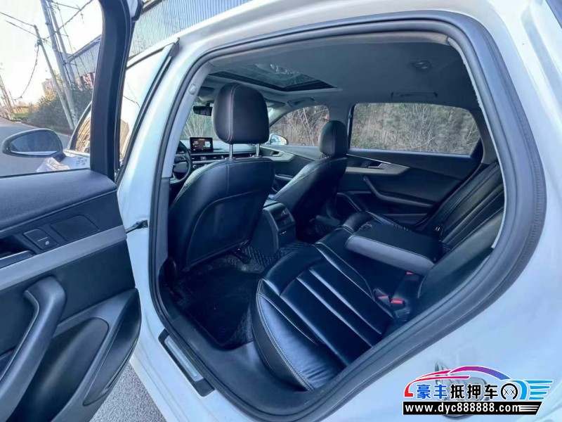 18年奥迪A4L轿车抵押车出售