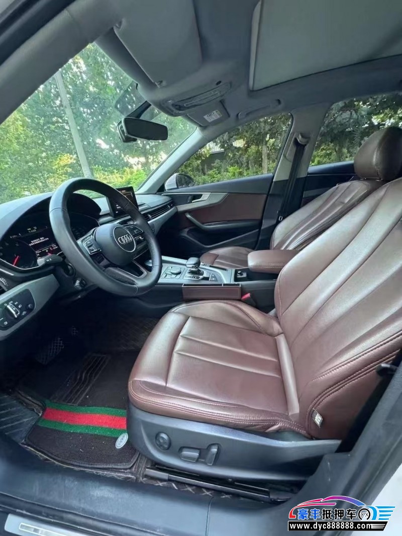 20年奥迪A4L轿车抵押车出售