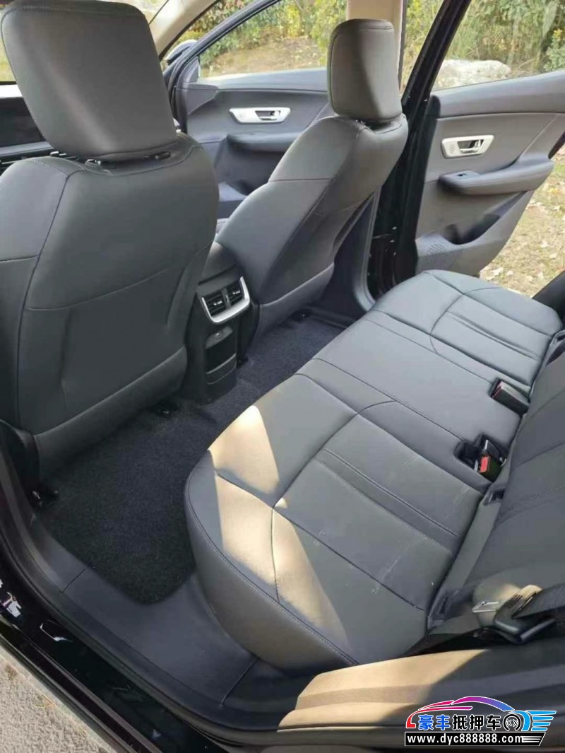 24年东风风神皓极轿车抵押车出售