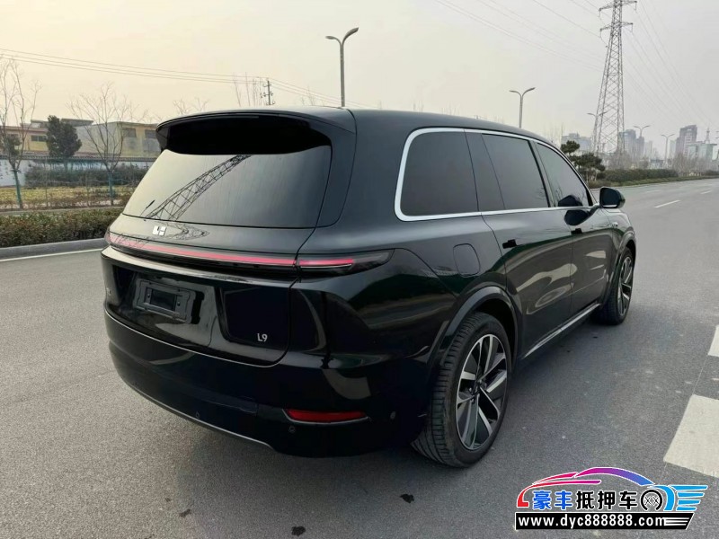 23年理想L9轿车抵押车出售