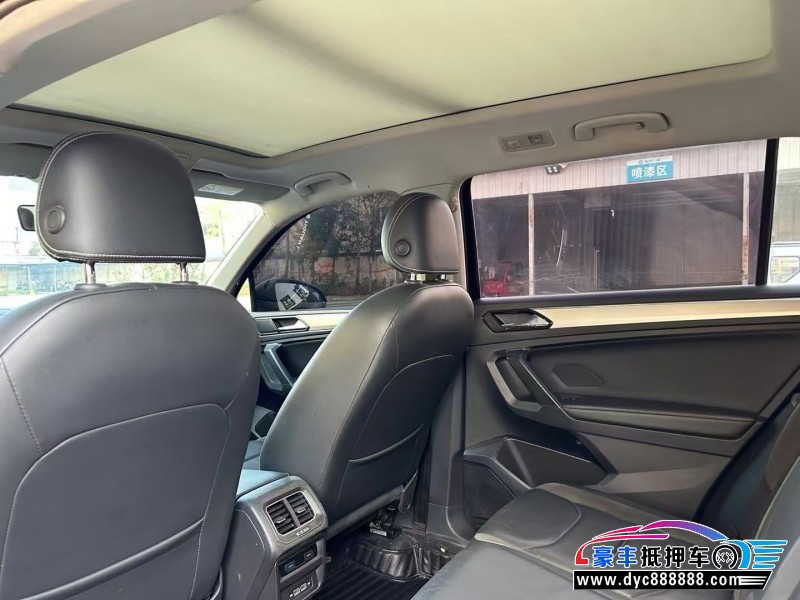 20年大众途观轿车抵押车出售