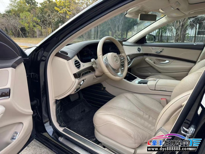 19年奔驰S轿车抵押车出售